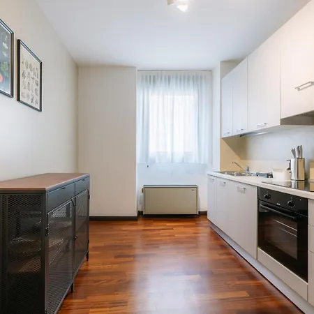 R Quercia House * מילאנו