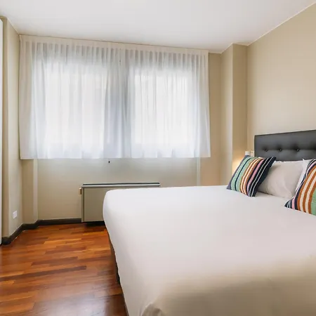 R Quercia House *